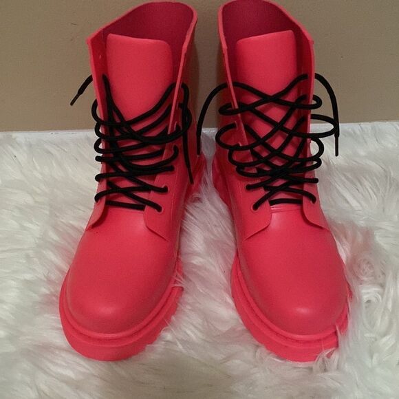 Madden Girl Portland Rain Boot Neon Pink - Size 9 - Picture 6 of 12